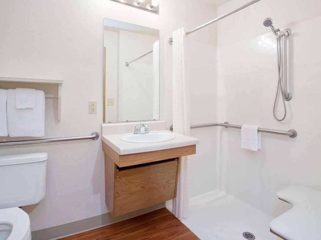 Woodspring Suites Springfield Pokoj fotografie